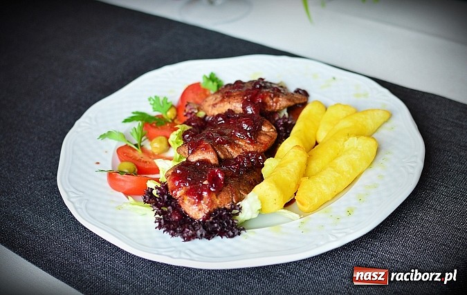 Zdjęcie w galerii na portalu naszraciborz.pl: Restauracja Pasja - zainspiruj się niesamowitym wnętrzem i nieziemskimi smakami wyjątkowych potraw wiadomości z regionu