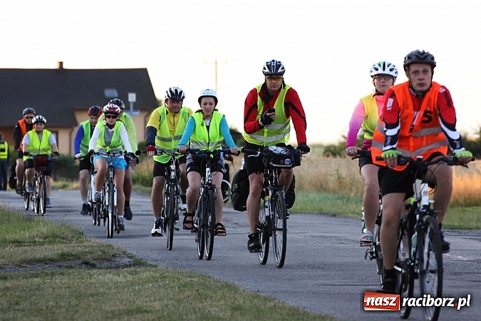 Zdjęcie w galerii na portalu naszraciborz.pl: Rowerem z Lubomi na Jasną Górę wiadomości z regionu