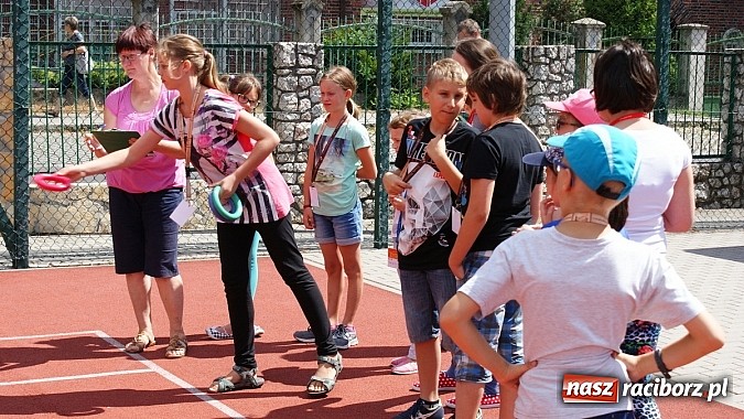 Zdjęcie w galerii na portalu naszraciborz.pl: Olimpijskie zajęcia dla dzieci w raciborskiej bibliotece z Ryszardem Wolnym wiadomości z regionu