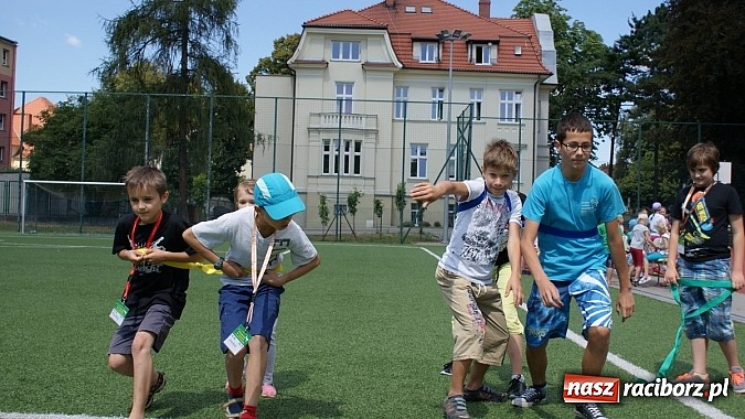 Zdjęcie w galerii na portalu naszraciborz.pl: Olimpijskie zajęcia dla dzieci w raciborskiej bibliotece z Ryszardem Wolnym wiadomości z regionu