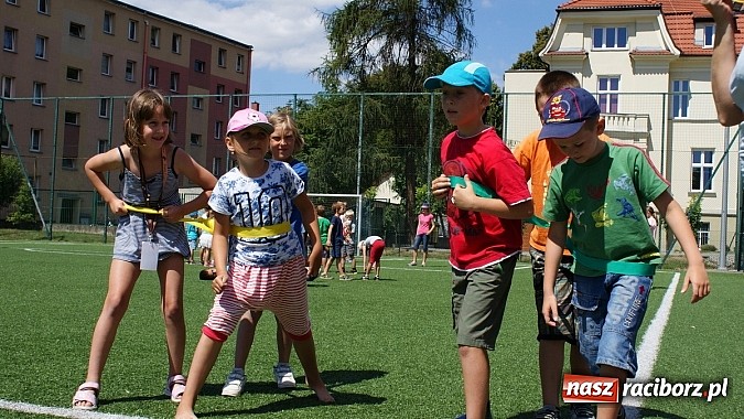 Zdjęcie w galerii na portalu naszraciborz.pl: Olimpijskie zajęcia dla dzieci w raciborskiej bibliotece z Ryszardem Wolnym wiadomości z regionu