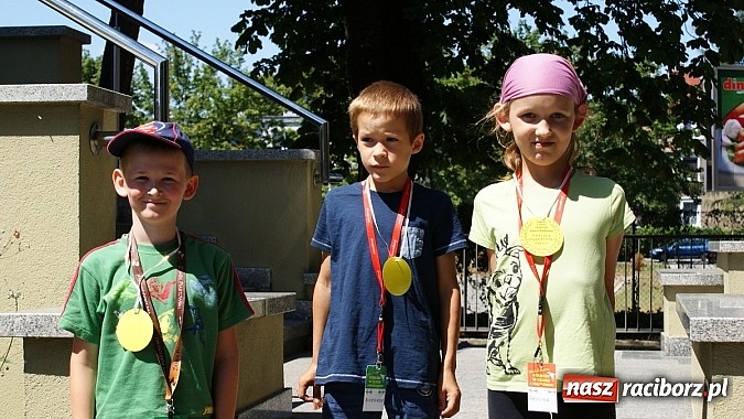 Zdjęcie w galerii na portalu naszraciborz.pl: Olimpijskie zajęcia dla dzieci w raciborskiej bibliotece z Ryszardem Wolnym wiadomości z regionu