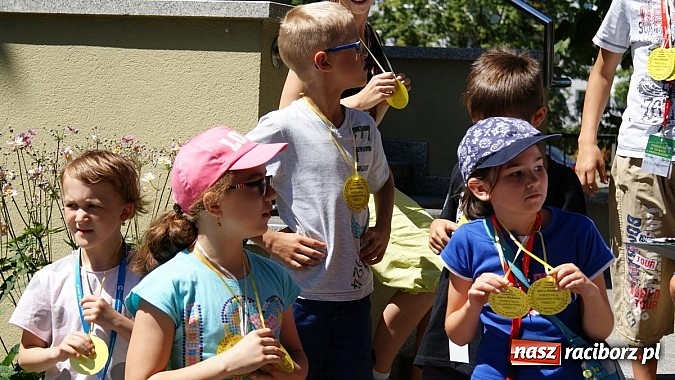 Zdjęcie w galerii na portalu naszraciborz.pl: Olimpijskie zajęcia dla dzieci w raciborskiej bibliotece z Ryszardem Wolnym wiadomości z regionu