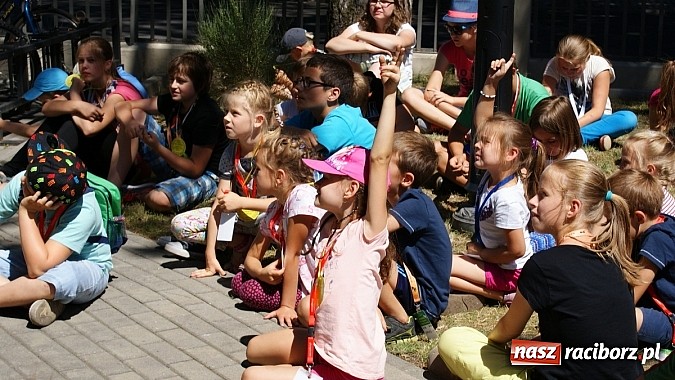 Zdjęcie w galerii na portalu naszraciborz.pl: Olimpijskie zajęcia dla dzieci w raciborskiej bibliotece z Ryszardem Wolnym wiadomości z regionu