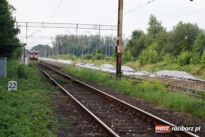 Zdjęcie w galerii na portalu naszraciborz.pl: Nędza: jest szansa na nowe kładki dla pieszych nad torami wiadomości z regionu