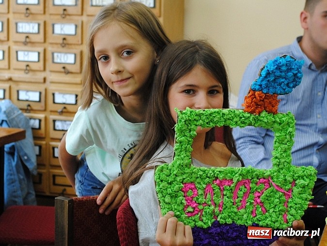 Zdjęcie w galerii na portalu naszraciborz.pl: Słoneczne zakończenie Lata z Kulturką w Kietrzu wiadomości z regionu