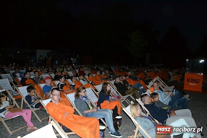 Zdjęcie w galerii na portalu naszraciborz.pl: Władca Pierścieni w zamkowej scenerii, czyli kino Allegro w Raciborzu wiadomości z regionu