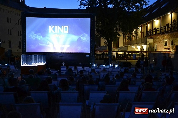 Zdjęcie w galerii na portalu naszraciborz.pl: Władca Pierścieni w zamkowej scenerii, czyli kino Allegro w Raciborzu wiadomości z regionu