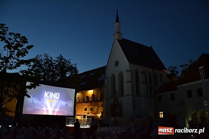 Zdjęcie w galerii na portalu naszraciborz.pl: Władca Pierścieni w zamkowej scenerii, czyli kino Allegro w Raciborzu wiadomości z regionu