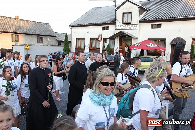 Zdjęcie w galerii na portalu naszraciborz.pl: Lubomscy pielgrzymi wrócili z Jasnej Góry wiadomości z regionu