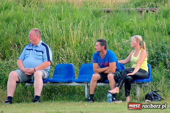 Zdjęcie w galerii na portalu naszraciborz.pl: Sparing: Pewne zwycięstwo Raszczyc w Cyprzanowie wiadomości z regionu