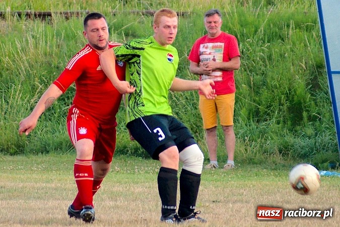 Zdjęcie w galerii na portalu naszraciborz.pl: Sparing: Pewne zwycięstwo Raszczyc w Cyprzanowie wiadomości z regionu