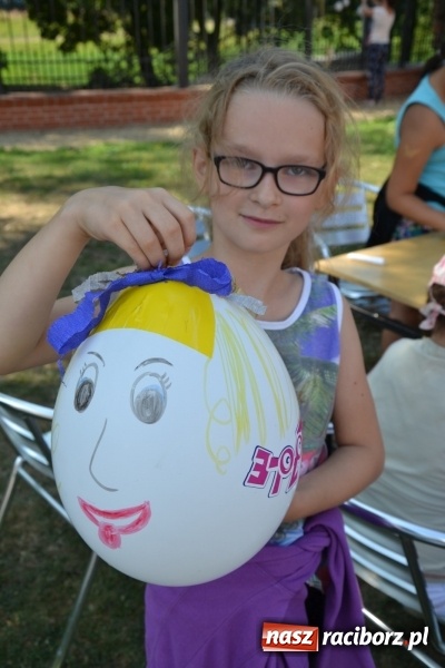 Zdjęcie w galerii na portalu naszraciborz.pl: Letnia Akcja Zamkowe Zuchy 2015 ruszyła na zamku  wiadomości z regionu