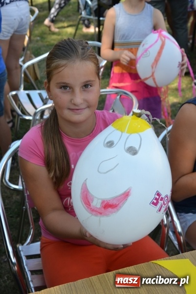 Zdjęcie w galerii na portalu naszraciborz.pl: Letnia Akcja Zamkowe Zuchy 2015 ruszyła na zamku  wiadomości z regionu