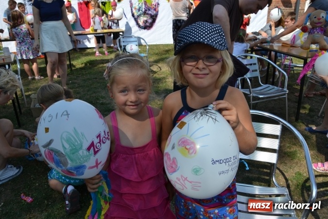 Zdjęcie w galerii na portalu naszraciborz.pl: Letnia Akcja Zamkowe Zuchy 2015 ruszyła na zamku  wiadomości z regionu