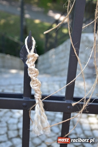 Zdjęcie w galerii na portalu naszraciborz.pl: Letnia Akcja Zamkowe Zuchy 2015 ruszyła na zamku  wiadomości z regionu