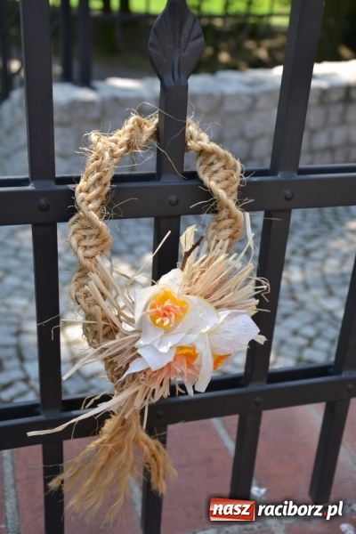 Zdjęcie w galerii na portalu naszraciborz.pl: Letnia Akcja Zamkowe Zuchy 2015 ruszyła na zamku  wiadomości z regionu