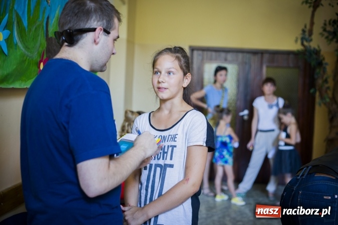 Zdjęcie w galerii na portalu naszraciborz.pl: Młodzi raciborzanie próbowali swoich sił w castingu do nowego programu SUPERDZIECIAK  wiadomości z regionu