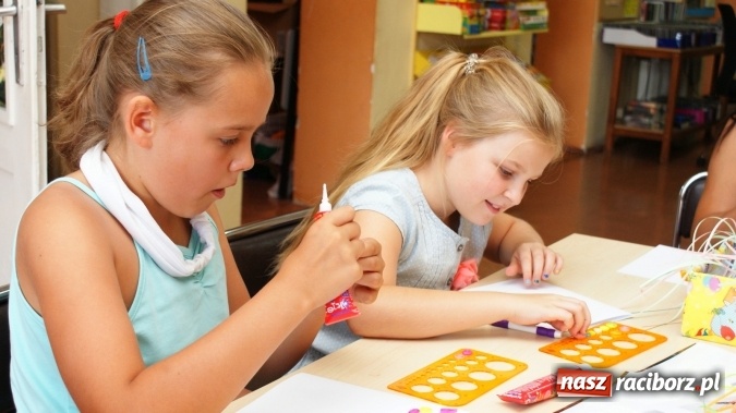 Zdjęcie w galerii na portalu naszraciborz.pl: Warsztaty z wyobraźnią – quilling wiadomości z regionu