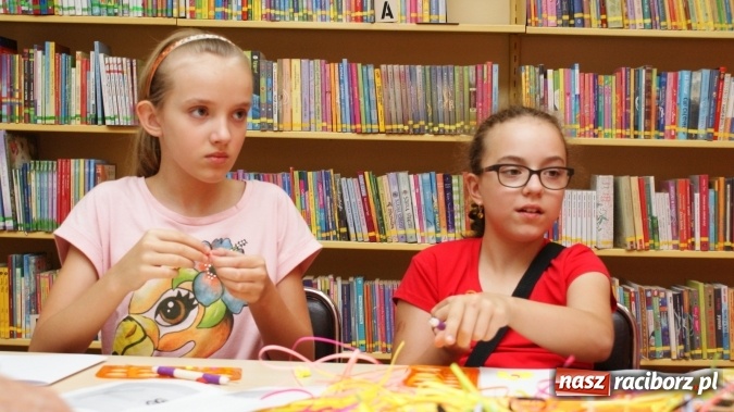 Zdjęcie w galerii na portalu naszraciborz.pl: Warsztaty z wyobraźnią – quilling wiadomości z regionu