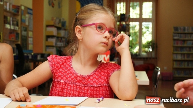 Zdjęcie w galerii na portalu naszraciborz.pl: Warsztaty z wyobraźnią – quilling wiadomości z regionu