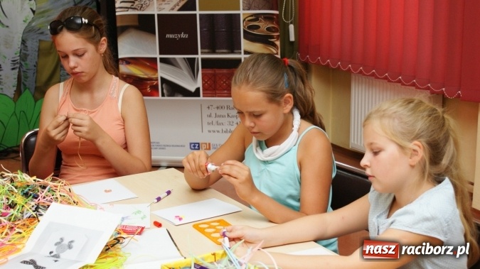 Zdjęcie w galerii na portalu naszraciborz.pl: Warsztaty z wyobraźnią – quilling wiadomości z regionu