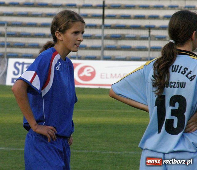 Zdjęcie w galerii na portalu naszraciborz.pl: Rezerwy nie zwalniają wiadomości z regionu