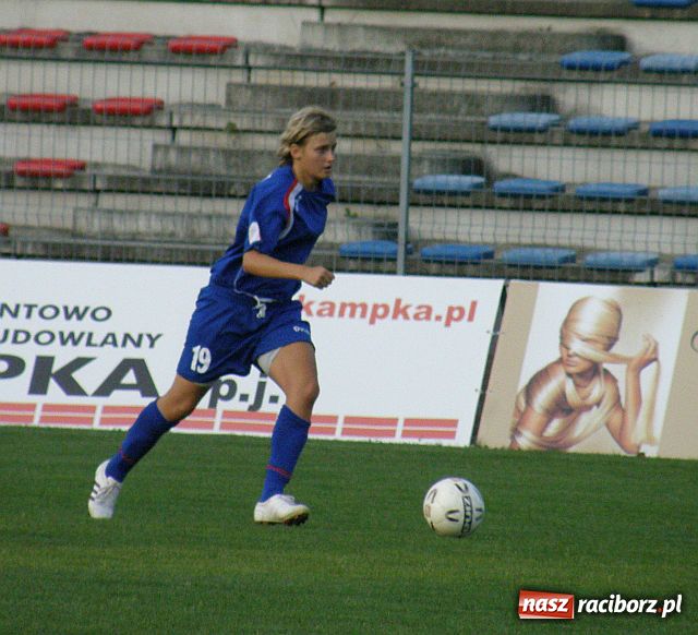 Zdjęcie w galerii na portalu naszraciborz.pl: Rezerwy nie zwalniają wiadomości z regionu