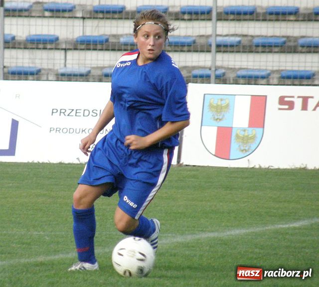 Zdjęcie w galerii na portalu naszraciborz.pl: Rezerwy nie zwalniają wiadomości z regionu