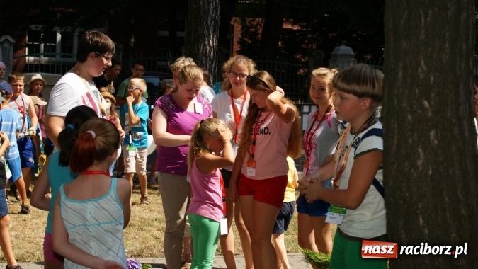 Zdjęcie w galerii na portalu naszraciborz.pl: Lato z Biblioteką w świecie dinozaurów wiadomości z regionu