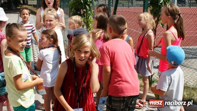 Zdjęcie w galerii na portalu naszraciborz.pl: Lato z Biblioteką w świecie dinozaurów wiadomości z regionu