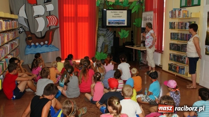 Zdjęcie w galerii na portalu naszraciborz.pl: Racibórz - moje miasto. Zajęcia w ramach Lata z Biblioteką wiadomości z regionu