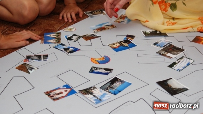 Zdjęcie w galerii na portalu naszraciborz.pl: Racibórz - moje miasto. Zajęcia w ramach Lata z Biblioteką wiadomości z regionu