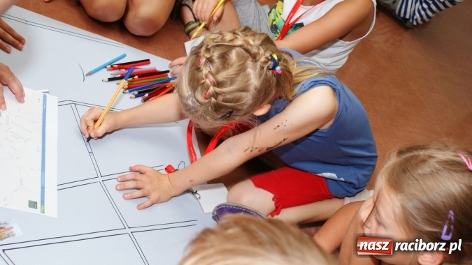 Zdjęcie w galerii na portalu naszraciborz.pl: Racibórz - moje miasto. Zajęcia w ramach Lata z Biblioteką wiadomości z regionu