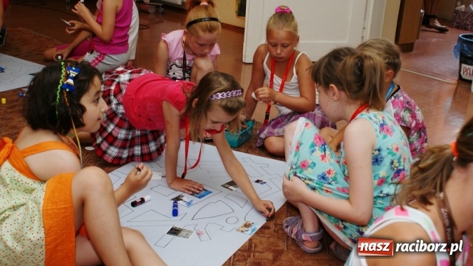 Zdjęcie w galerii na portalu naszraciborz.pl: Racibórz - moje miasto. Zajęcia w ramach Lata z Biblioteką wiadomości z regionu