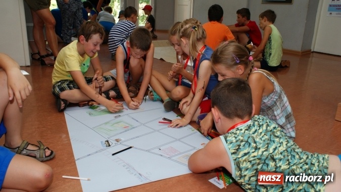 Zdjęcie w galerii na portalu naszraciborz.pl: Racibórz - moje miasto. Zajęcia w ramach Lata z Biblioteką wiadomości z regionu