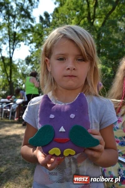 Zdjęcie w galerii na portalu naszraciborz.pl: Spotkanie z pluszakami, czyli kolejna odsłona Letniej Akcji Zamkowe Zuchy 2015 na zamku wiadomości z regionu