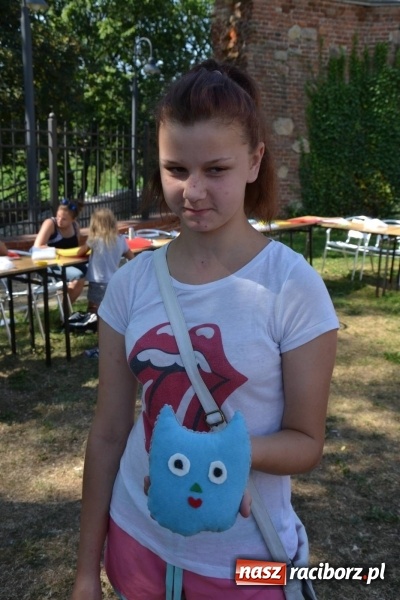 Zdjęcie w galerii na portalu naszraciborz.pl: Spotkanie z pluszakami, czyli kolejna odsłona Letniej Akcji Zamkowe Zuchy 2015 na zamku wiadomości z regionu