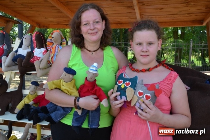 Zdjęcie w galerii na portalu naszraciborz.pl: Spotkanie z pluszakami, czyli kolejna odsłona Letniej Akcji Zamkowe Zuchy 2015 na zamku wiadomości z regionu