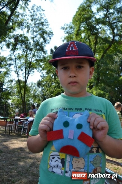 Zdjęcie w galerii na portalu naszraciborz.pl: Spotkanie z pluszakami, czyli kolejna odsłona Letniej Akcji Zamkowe Zuchy 2015 na zamku wiadomości z regionu