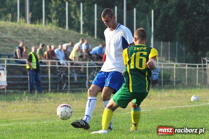 Zdjęcie w galerii na portalu naszraciborz.pl: Nieudana inauguracja sezonu przy Łąkowej wiadomości z regionu