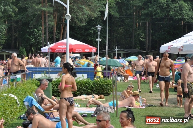 Zdjęcie w galerii na portalu naszraciborz.pl: Plażing, leżing, smażing, kąpiel i wreszcie deszcz, ale przydałoby się więcej wiadomości z regionu