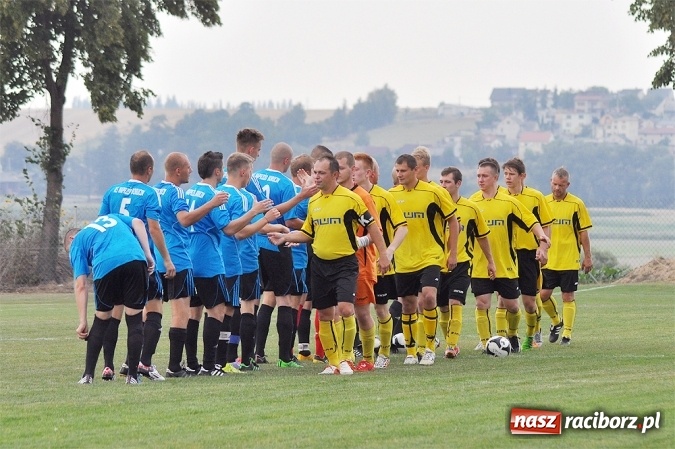 Zdjęcie w galerii na portalu naszraciborz.pl: Imponujący debiut Borucina w okręgówce. Wygrana dziesięcioma bramkami wiadomości z regionu