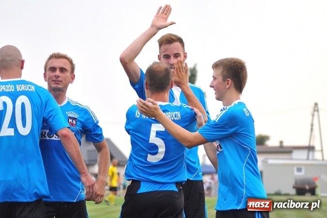 Zdjęcie w galerii na portalu naszraciborz.pl: Imponujący debiut Borucina w okręgówce. Wygrana dziesięcioma bramkami wiadomości z regionu
