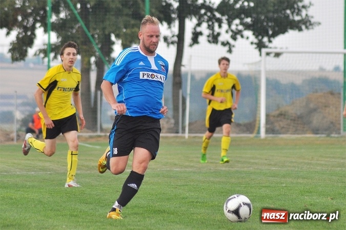 Zdjęcie w galerii na portalu naszraciborz.pl: Imponujący debiut Borucina w okręgówce. Wygrana dziesięcioma bramkami wiadomości z regionu
