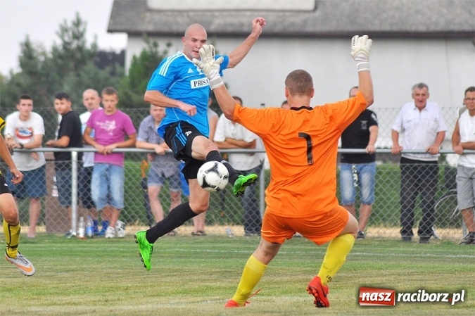 Zdjęcie w galerii na portalu naszraciborz.pl: Imponujący debiut Borucina w okręgówce. Wygrana dziesięcioma bramkami wiadomości z regionu