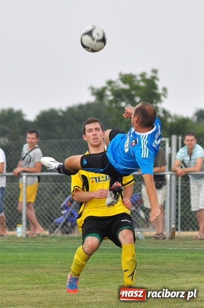 Zdjęcie w galerii na portalu naszraciborz.pl: Imponujący debiut Borucina w okręgówce. Wygrana dziesięcioma bramkami wiadomości z regionu
