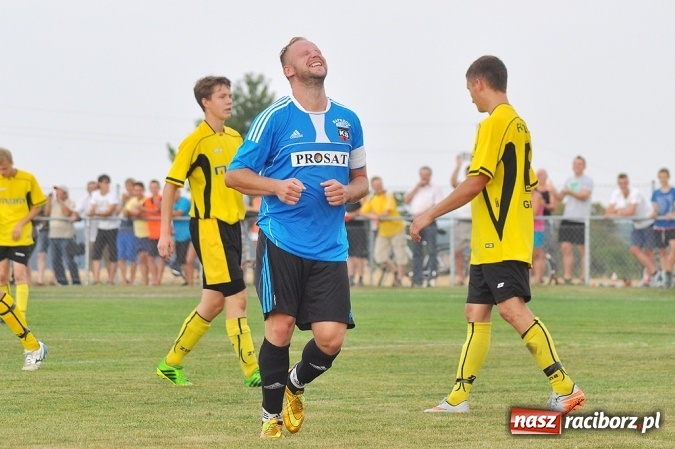 Zdjęcie w galerii na portalu naszraciborz.pl: Imponujący debiut Borucina w okręgówce. Wygrana dziesięcioma bramkami wiadomości z regionu