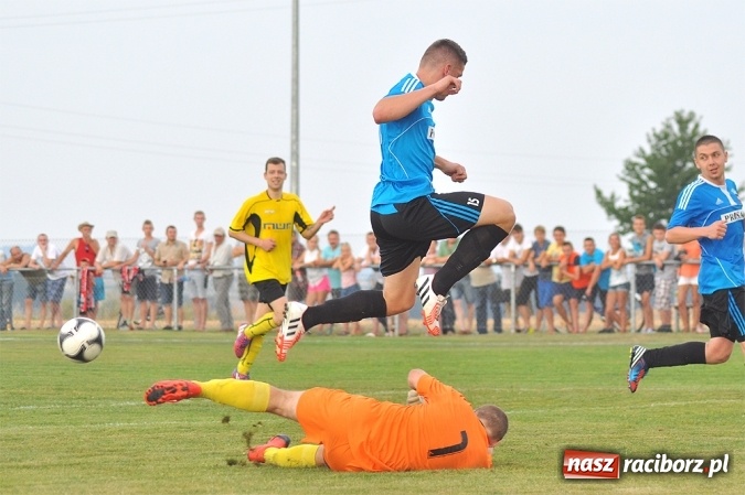 Zdjęcie w galerii na portalu naszraciborz.pl: Imponujący debiut Borucina w okręgówce. Wygrana dziesięcioma bramkami wiadomości z regionu