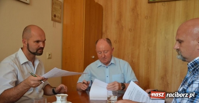 Zdjęcie w galerii na portalu naszraciborz.pl: Kolejna powiatowa szkoła wypięknieje i stanie się bardziej ekologiczna wiadomości z regionu